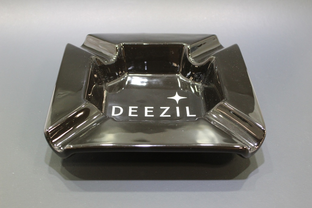 Deezil Ashtray- Corner  8.5&quot; x 8.5&quot;