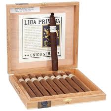 Liga Privada Unico Velvet Rat