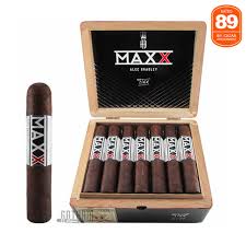 Alec Bradley Maxx Fixx