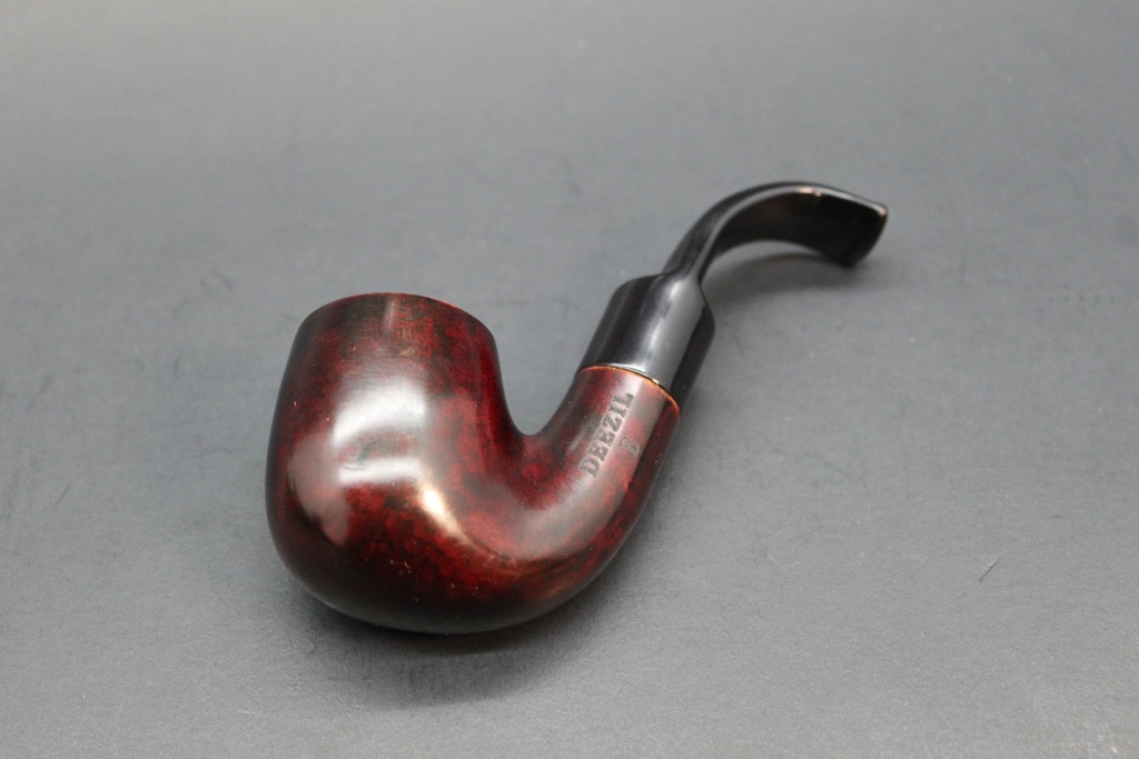 Deezil Briarwood Oom Paul
